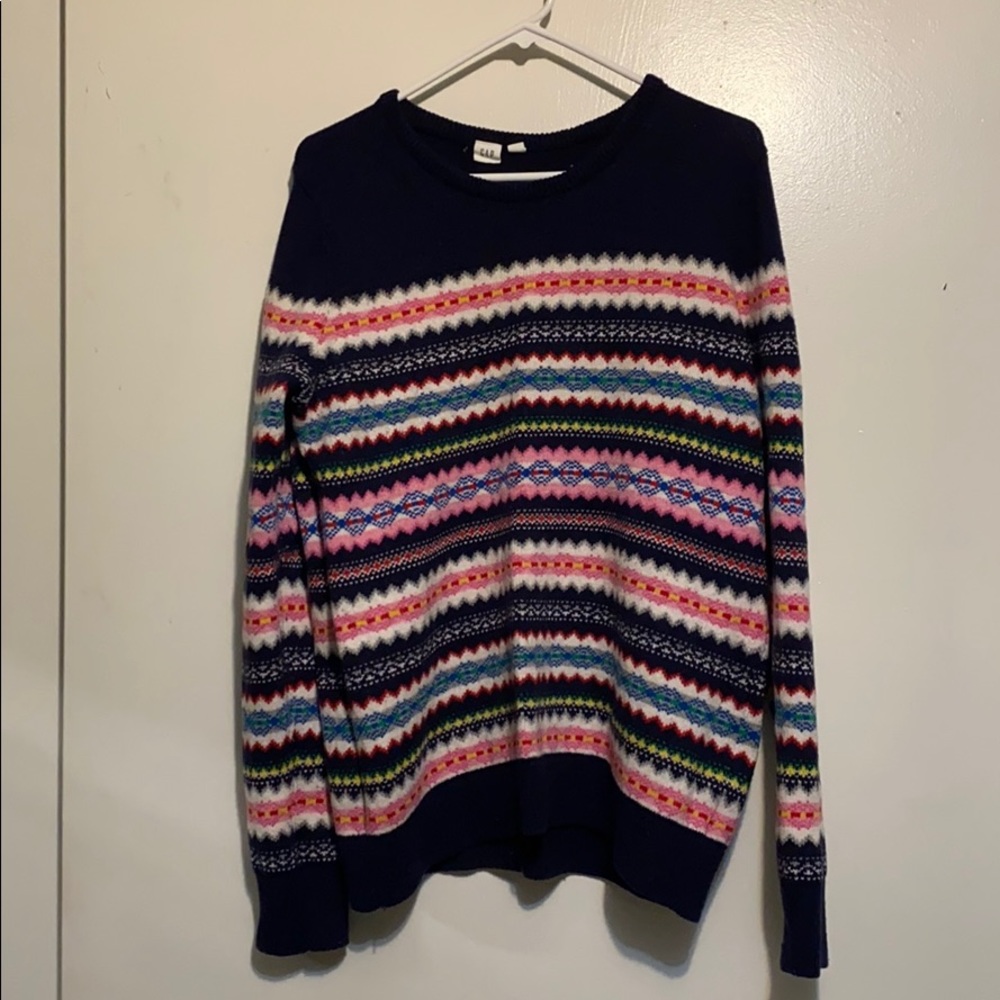 GAP sweater